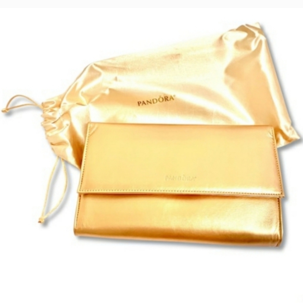 Pandora Gold Rare Retired Shine Clutch with Dustbag - Picture 1 of 8